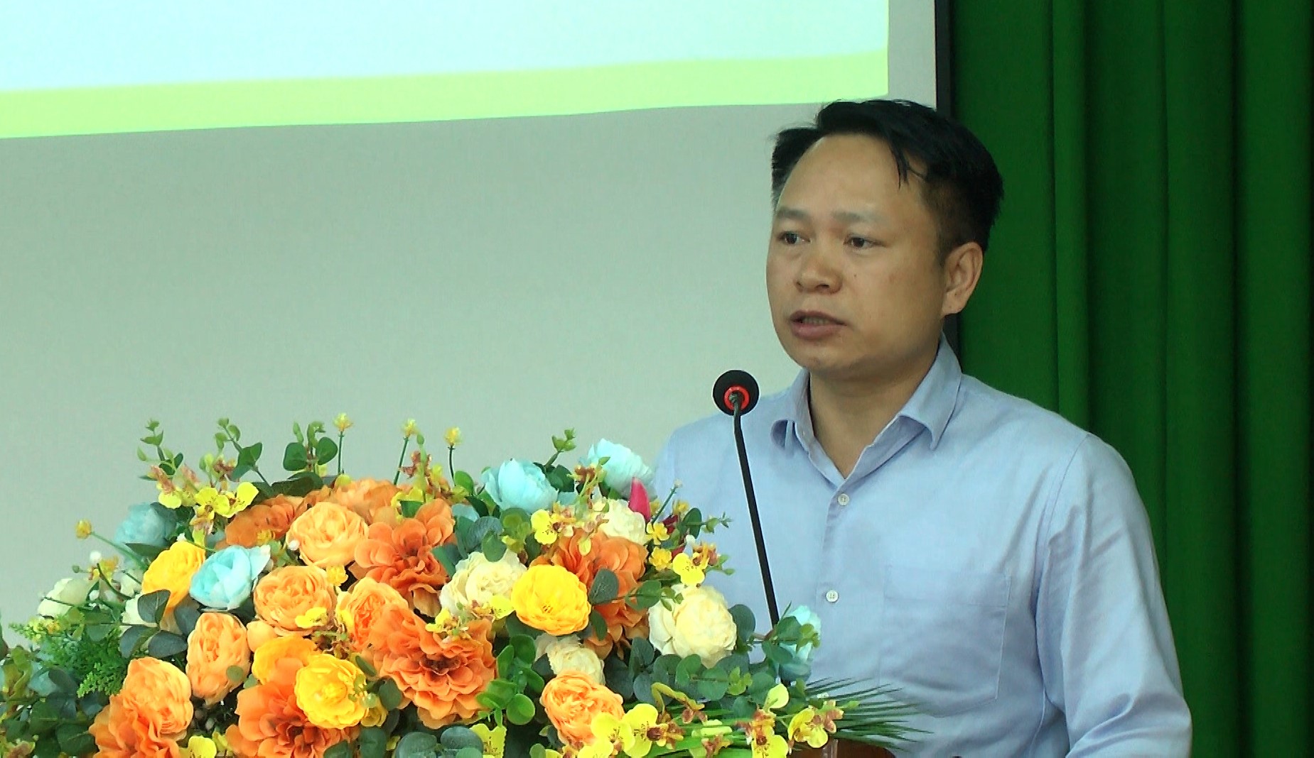Tập đoàn De Hous họp tham vấn trồng Ngô.00_00_07_01.Still002